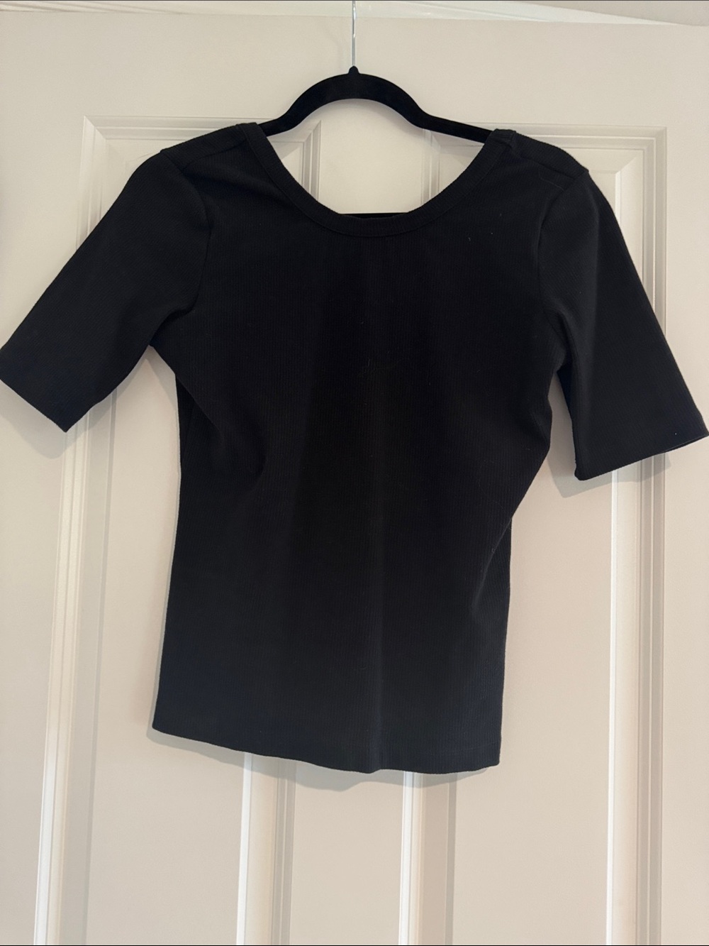 Able Black Ribbed Short Sleeve Top